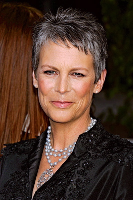 JAMIE LEE CURTIS FAMILY FIRST AND SIZE DOES MATTER - Behind The Lens Online