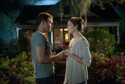 James Marsden and Michelle Monaghan in 'The Best of Me'