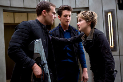 THEO JAMES (Four), MILES TELLER (Peter) and SHAILENE WOODLEY (Tris) in THE DIVERGENT SERIES: INSURGENT