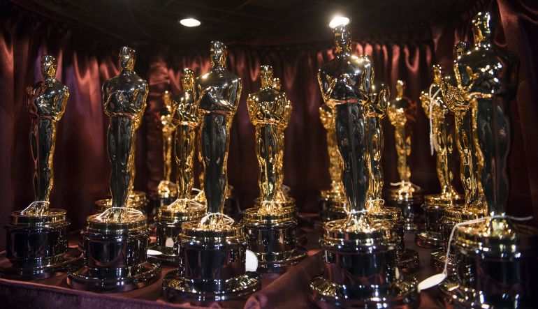 oscars 2017 - multiple statues